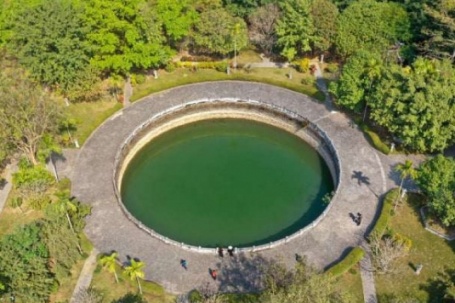 Bí ẩn Giếng Ngọc nghìn năm ở chùa Bái Đính: "Mắt rồng" khổng lồ không bao giờ cạn