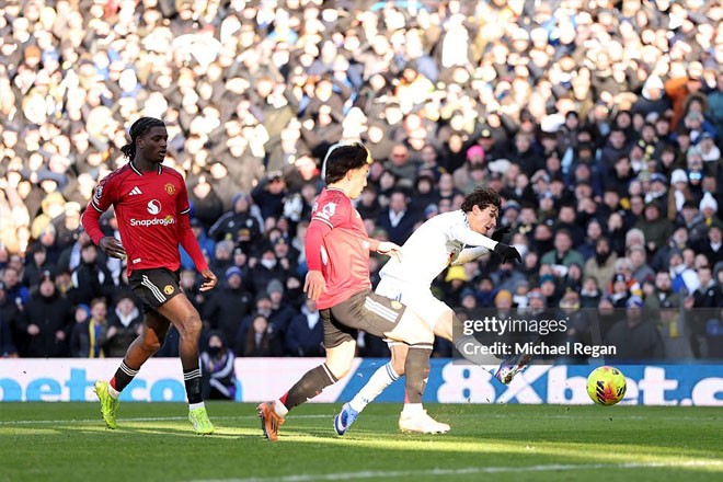 Trực tiếp bóng đá Leeds United - MU: Bỏ lỡ 3 điểm đáng tiếc (Ngoại hạng Anh) (Hết giờ) - 2