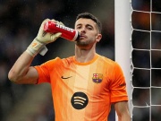 Thủ môn Barca gây choáng váng với "bữa tiệc cứu thua", báo TBN so sánh với Casillas