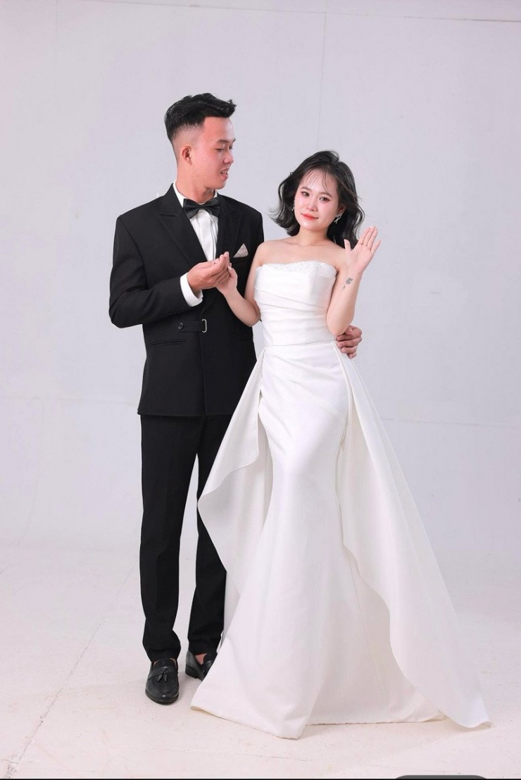 Cặp đôi rung động chỉ sau vài lần gặp gỡ&nbsp;