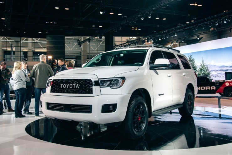 Mẫu Toyota Sequoia 2020. Ảnh: Theo Car and Drive