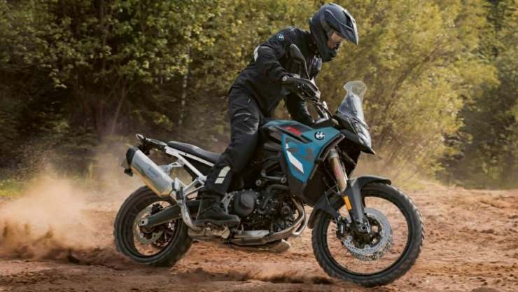BMW Motorrad tiết lộ các tùy chọn màu sắc mới cho xe mô tô 2026 - 1