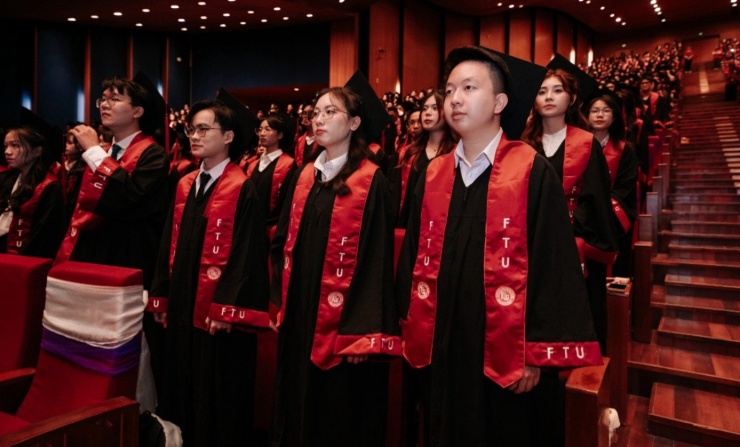 Sinh viên Trường Đại học Ngoại thương trong lễ tốt nghiệp năm 2025. Ảnh: Hoa Ban