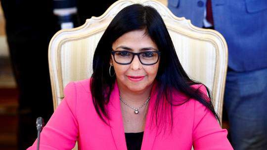 Ông Trump cảnh báo lãnh đạo lâm thời Venezuela về 'cái giá đắt hơn' sau khi Mỹ bắt giữ ông Maduro - 1