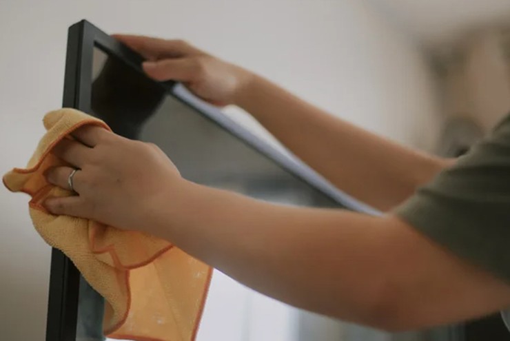 Một việc đơn giản hằng tuần giúp TV bền hơn theo thời gian - 2