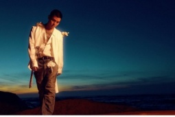 Hạnh phúc ngoài đời, Cường Seven vẫn viết được nhạc chia tay da diết