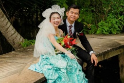 Cô dâu 10X tái hiện đám cưới miền Tây của bố mẹ hơn 30 năm trước