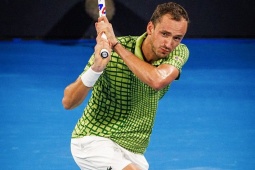 Video tennis Medvedev - Fucsovics: Đẳng cấp hạt giống số 1 (Brisbane International)