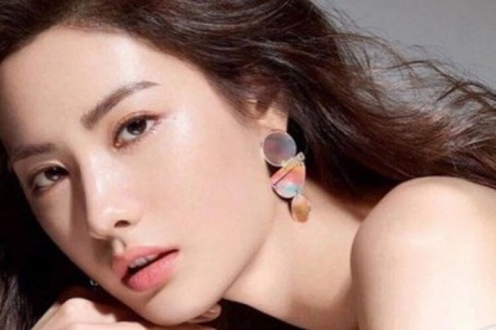 "Mỹ nhân đẹp nhất thế giới" trải lòng khi bị nghi phạm cướp của kiện