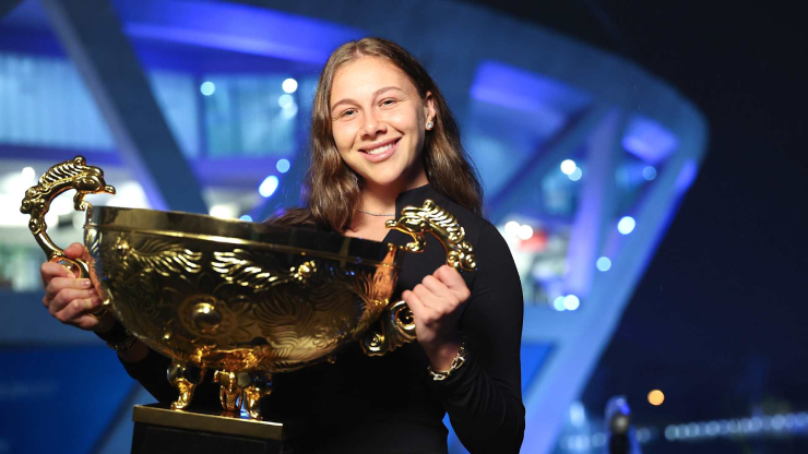 Anisimova tạo ra vô số cột mốc khi bước vào top 3 WTA