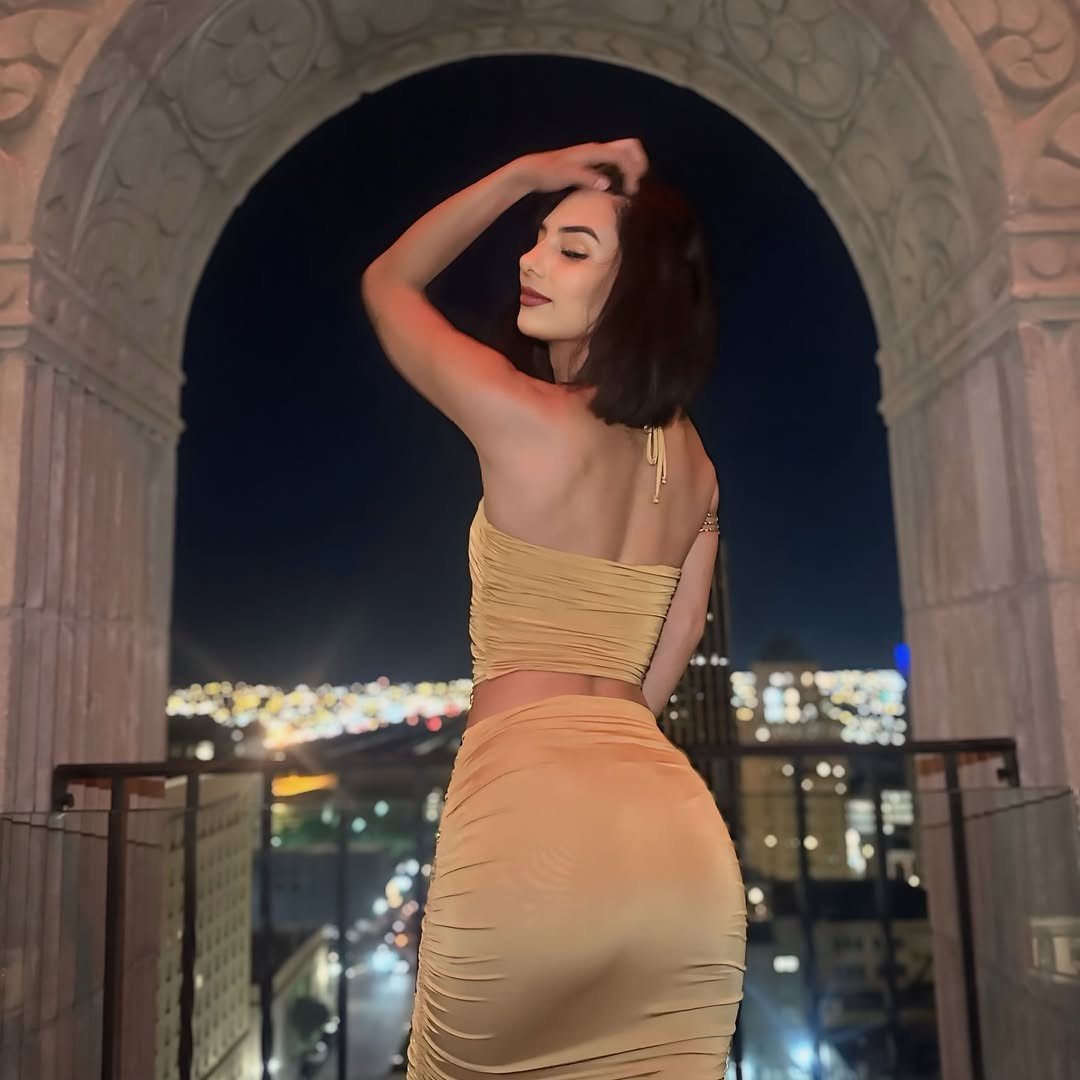 Gia Soleil hiện điều hành các doanh nghiệp cá nhân, trong đó có xưởng in ấn và dòng sản phẩm thời trang và thể thao mang tên cô.