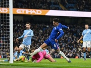 Nóng bảng xếp hạng Ngoại hạng Anh: Chelsea cầm chân Man City, Arsenal "ngư ông đắc lợi"