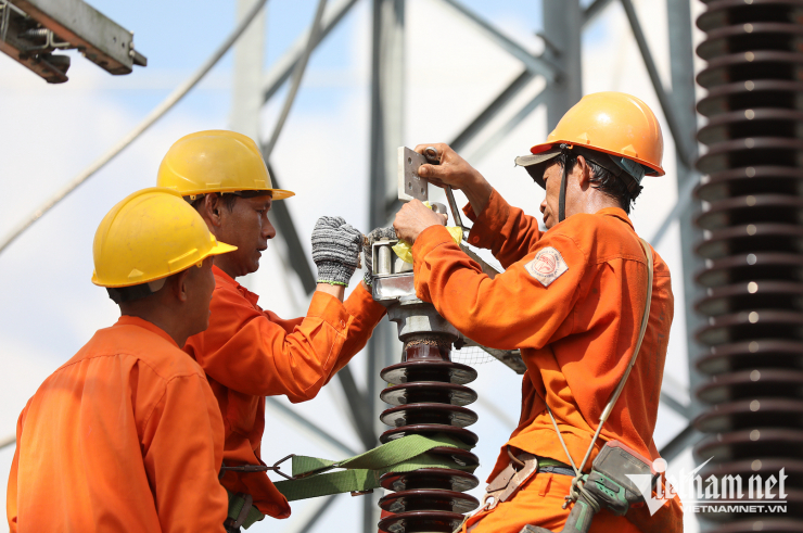 Năm 2025, GDP ước tăng 8,02%, trong khi sản lượng điện thương phẩm chỉ tăng 4,9% so với năm 2024. Ảnh: Hoàng Giám