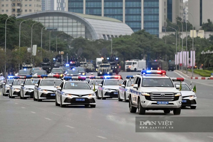 Ngắm nhìn dàn xe đặc chủng hiện đại tham gia sơ duyệt Lễ xuất quân bảo vệ Đại hội Đảng - 1