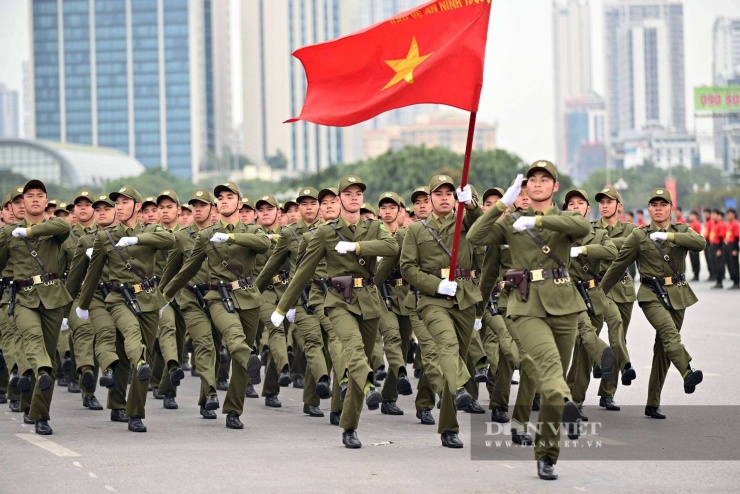 Ngắm nhìn dàn xe đặc chủng hiện đại tham gia sơ duyệt Lễ xuất quân bảo vệ Đại hội Đảng - 7