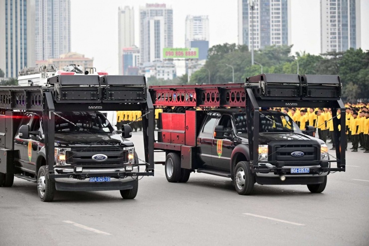 Ngắm nhìn dàn xe đặc chủng hiện đại tham gia sơ duyệt Lễ xuất quân bảo vệ Đại hội Đảng - 17