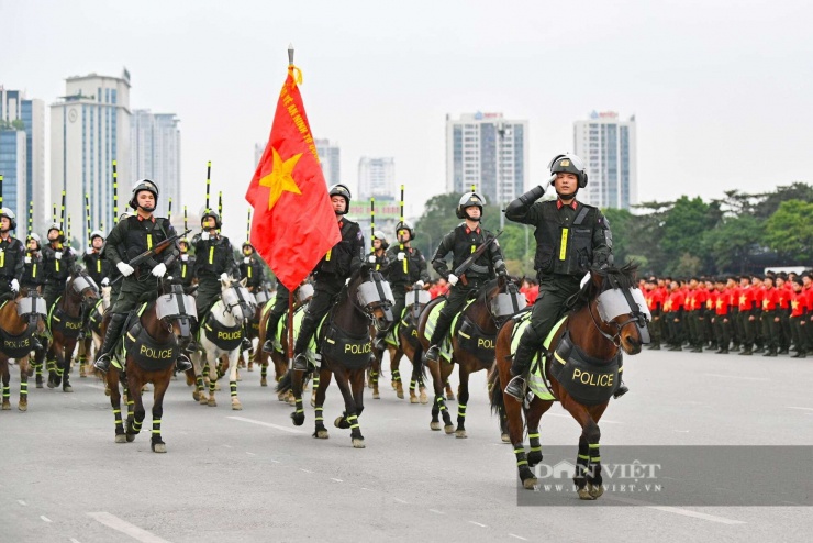 Ngắm nhìn dàn xe đặc chủng hiện đại tham gia sơ duyệt Lễ xuất quân bảo vệ Đại hội Đảng - 22