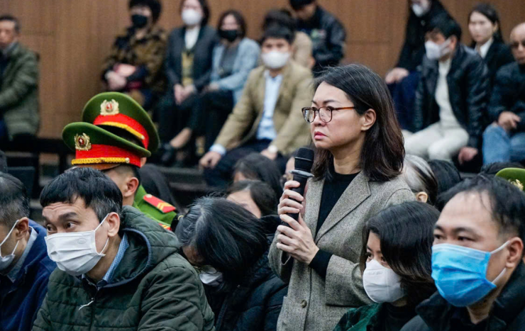 Bị cáo Trần Việt Nga tại tòa. Ảnh: CTV