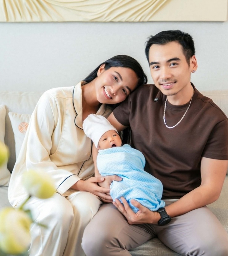 H'Hen Niê kỷ niệm 8 năm đăng quang Hoa hậu Hoàn vũ Việt Nam - 2