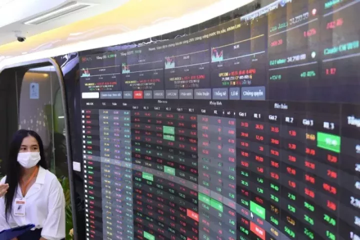 Loạt công ty chứng khoán dự báo VN-Index vượt 2.000 điểm năm 2026