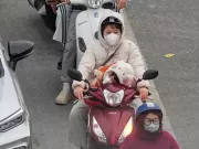 Hà Nội rét đậm 10 độ, vùng núi Bắc Bộ đề phòng băng giá