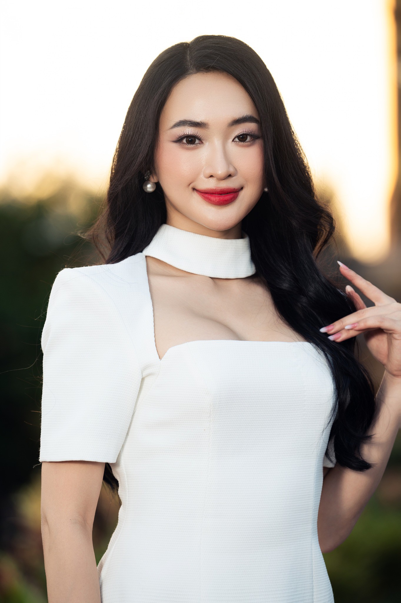 Ngay từ vòng sơ khảo, Thủy Tiên đã được nhiều người đánh giá "ứng viên sáng giá" tại cuộc thi năm nay không chỉ bởi nhan sắc mà còn nhờ thành tích "khủng".