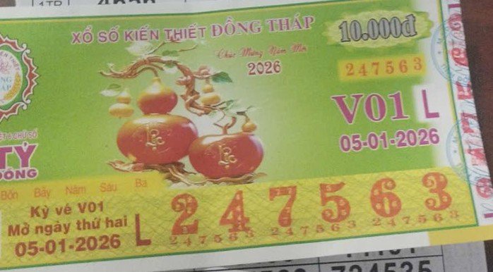 14 tờ vé số Đồng Tháp trúng độc đắc, được đại lý Huỳnh Nhân phân phối. Ảnh: ĐLVS Huỳnh Nhân