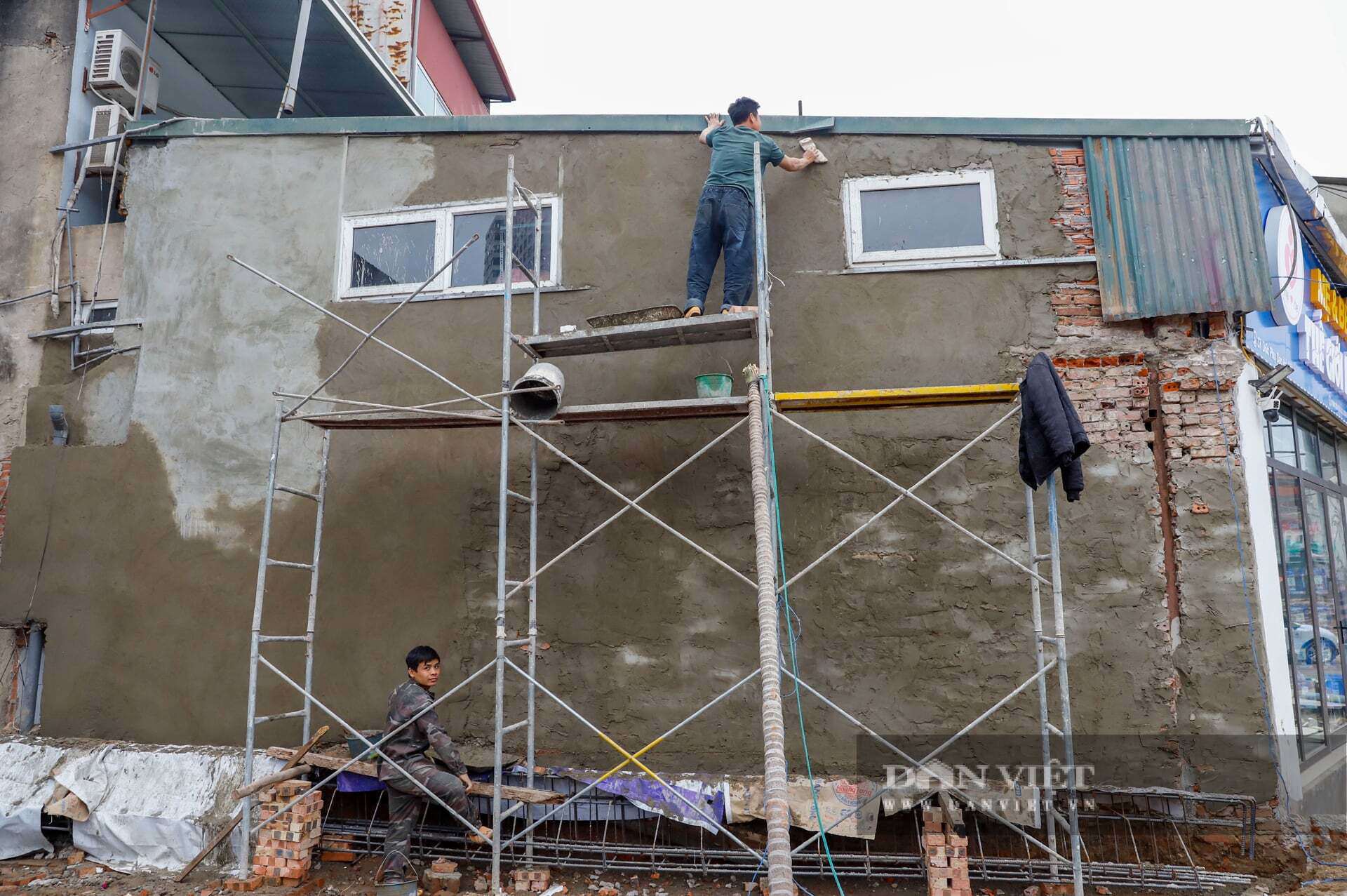 Những ngôi nhà bỗng dưng hóa kim cương tại đường Vành đai 1 - 8