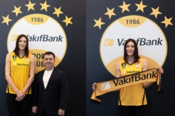 Nữ VĐV bóng chuyền cao 1m97 đắt giá nhất hành tinh, "đút túi" 78 tỷ đồng/năm