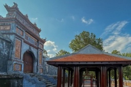 Công trình 'lạ' trong di tích lăng Thái hậu Từ Dũ: Sở VH&TT TP Huế kiến nghị gì?