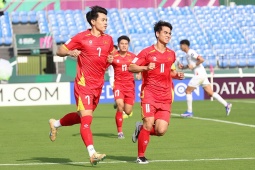 U23 Việt Nam thắng Jordan ngày ra quân, siêu phẩm bị xà ngang từ chối
