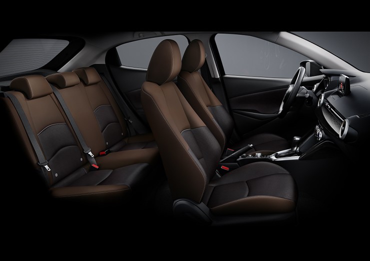 Giá xe Mazda2 niêm yết và lăn bánh tháng 1/2026 - 5