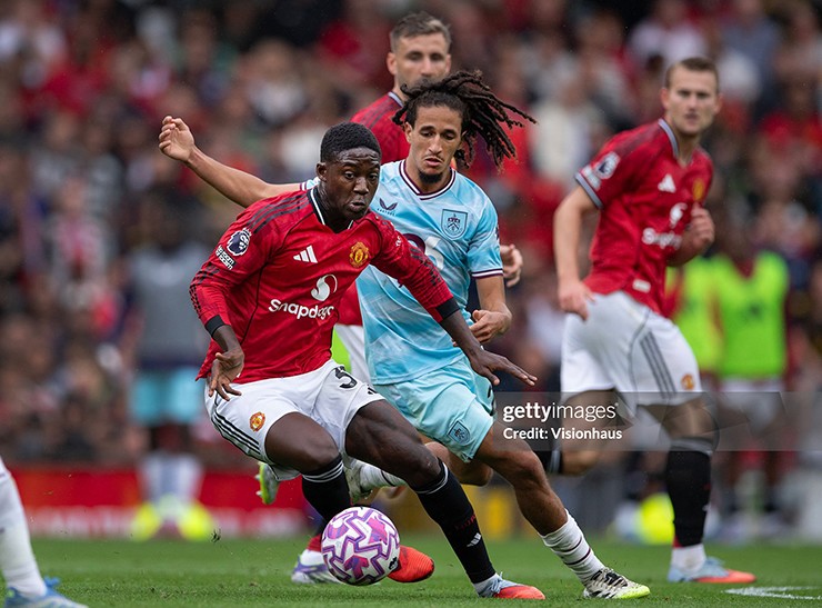 Mainoo được kỳ vọng sẽ có nhiều cơ hội hơn dưới thời HLV tạm quyền&nbsp;Darren Fletcher