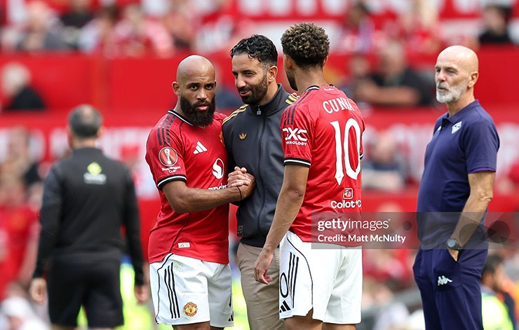 Ruben Amorim rời ghế nóng MU sau một nhiệm kỳ đầy thất vọng tại Old Trafford