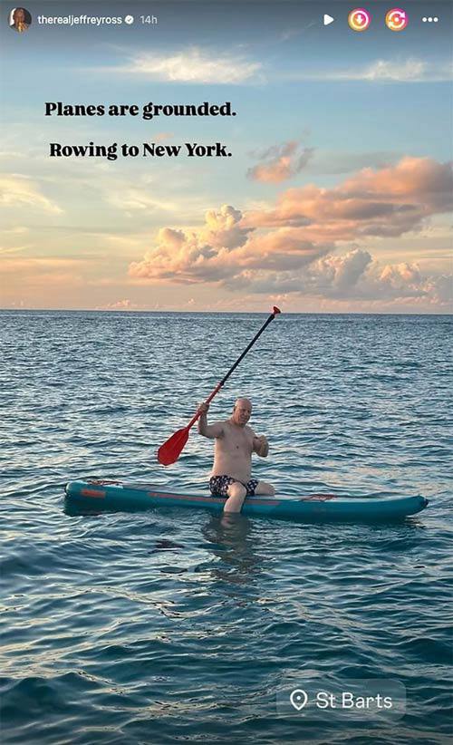 Jeff Ross, Claudine DeNiro và Richie Akiva (từ trái qua phải) tự tìm niềm vui trong lúc bị mắc kẹt.