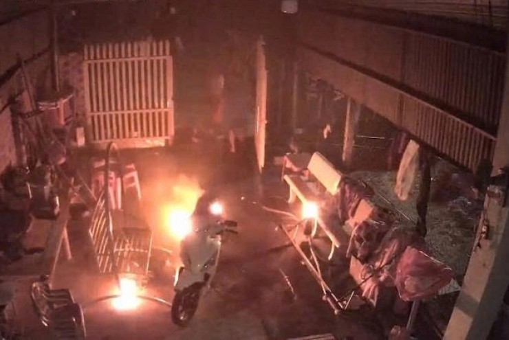 Tây Ninh: Một phụ nữ nghi bị tưới xăng lên người rồi phóng hỏa