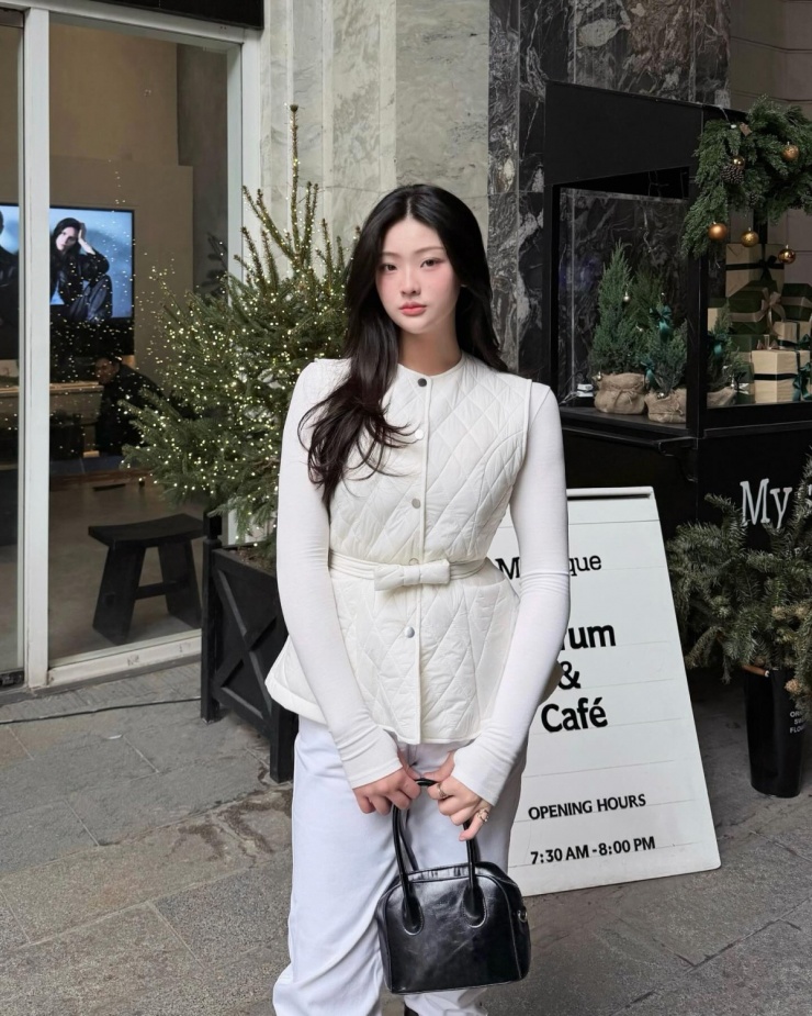 Mốt áo phao phong cách 'tiểu thư tài phiệt' - 9