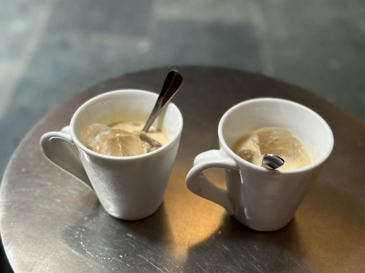 Cà phê mang lại nhiều tác dụng cho sức khỏe nhưng cần sử dụng loại hạt chất lượng. Ảnh minh họa: Ban Mai