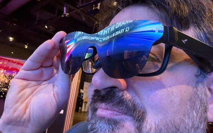 Kính đeo mắt TCL RayNeo Air Pro 4.