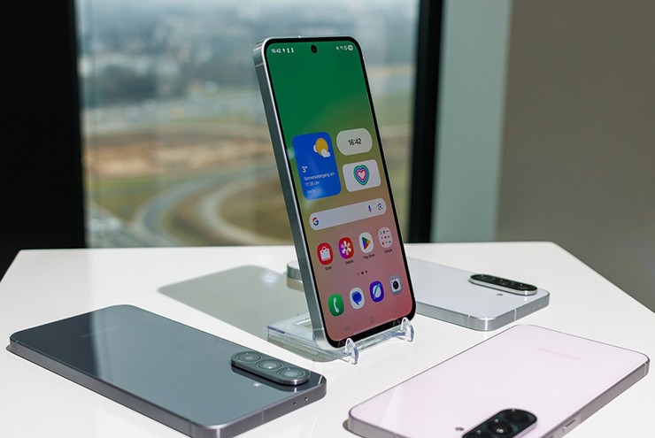 Chất lượng điện thoại Samsung giờ đây được đánh giá rất cao, ngay cả những dòng tầm trung và giá rẻ.