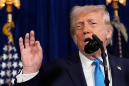 Tổng thống Donald Trump ra tuyên bố mới về dầu Venezuela