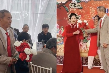 Clip cụ ông bị từ chối vẫn tặng hoa cụ bà bằng được khiến giới trẻ 'sôi trào'