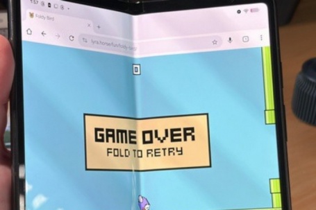 Phiên bản mới của Flappy Bird là trò chơi tốn điện thoại nhất từ trước đến nay?
