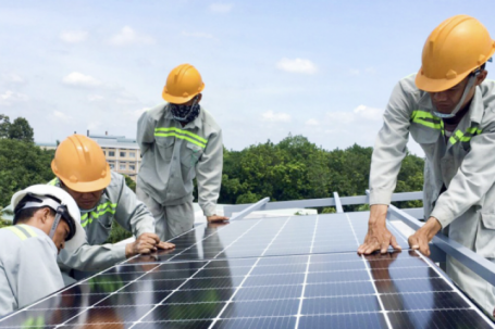 Bộ Công Thương đề xuất loạt quy định mới về điện mặt trời mái nhà