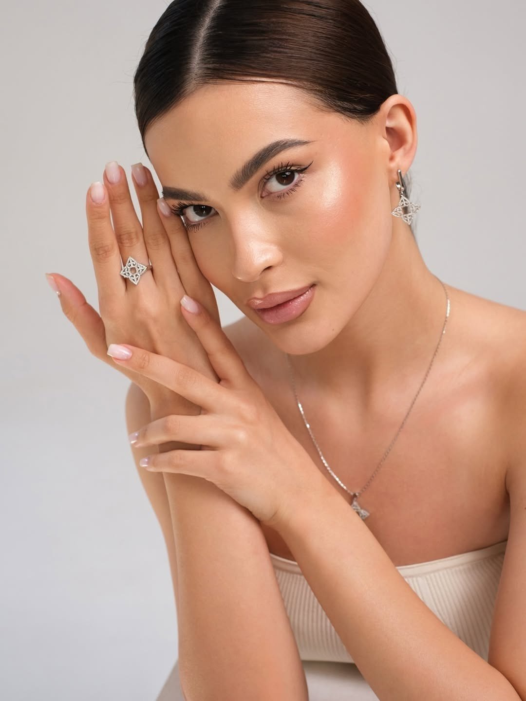 7 thí sinh đầu tiên của Hoa hậu Hoàn vũ 2026 - 12