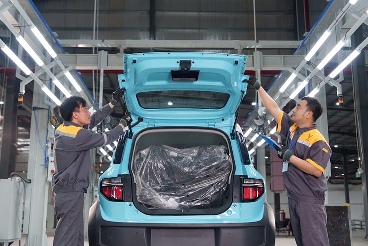 Doanh số kỷ lục năm 2025, VinFast khẳng định vị thế số một thị trường ô tô Việt - 2