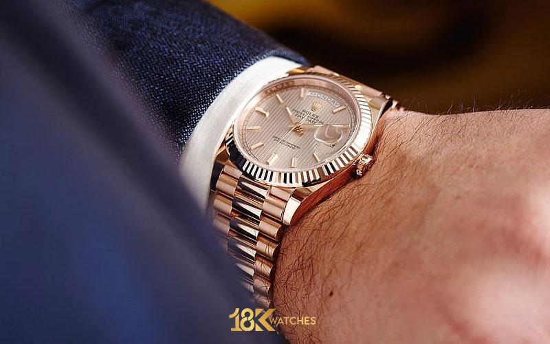 Đồng hồ Rolex - Biểu tượng xa xỉ mà ai cũng muốn có.