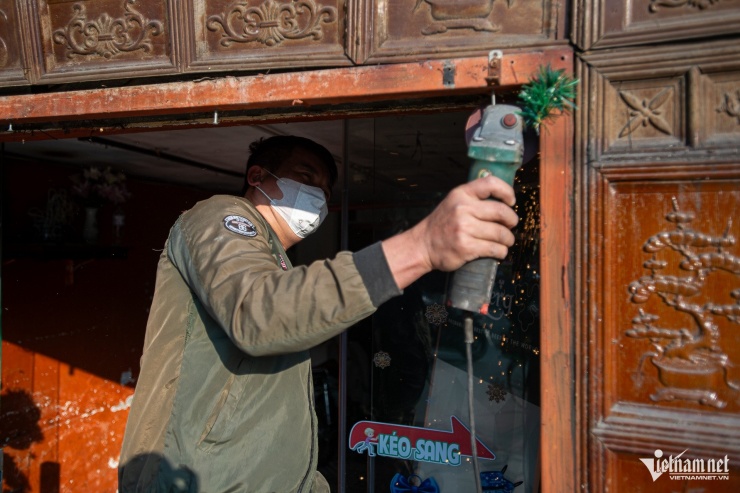 Cận cảnh phá dỡ dãy nhà khu 'đất vàng' bên hồ Hoàn Kiếm - 6