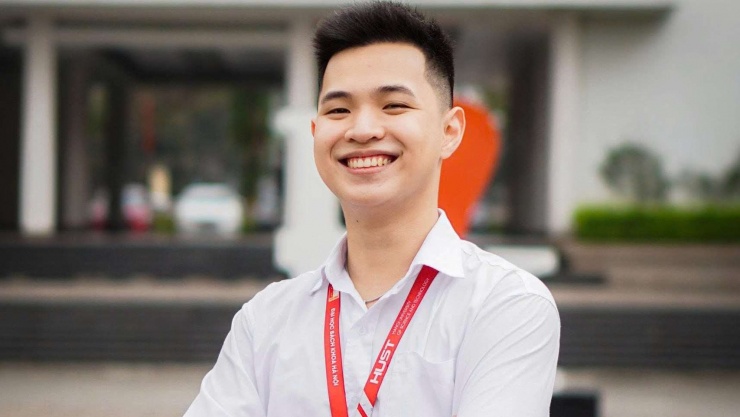 Tường Minh trở thành thủ khoa đầu ra tại&nbsp;Đại học Bách khoa Hà Nội. Ảnh: NVCC