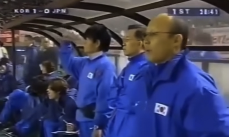 Trùng hợp thú vị giữa HLV Park Hang-seo, Troussier và Kim Sang-sik - 2